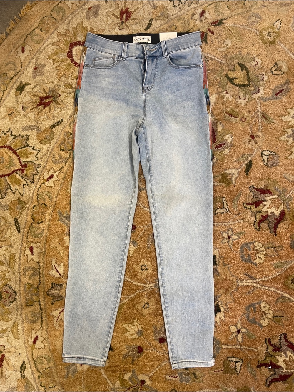 Knox Rose Light Wash Skinny Jeans with Subtle Side Embroidery